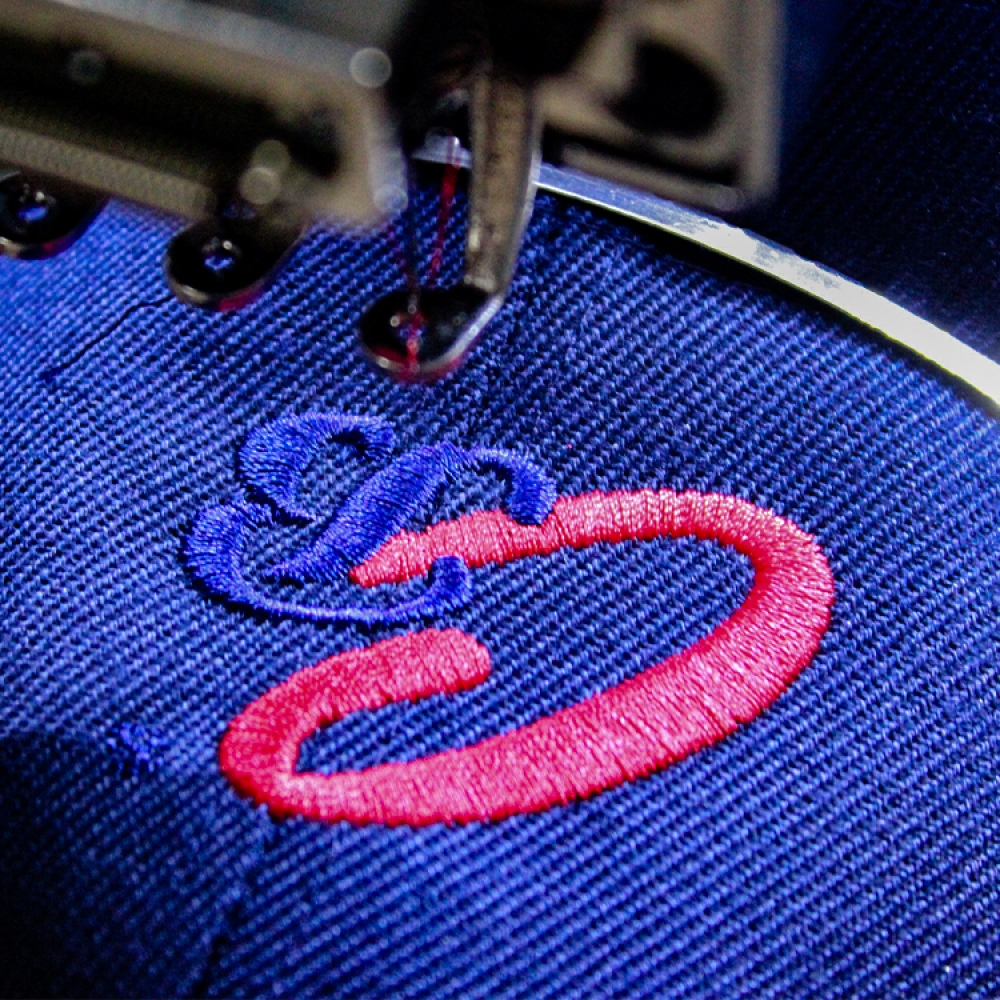 New Single head cap embroidery machine (15needles)